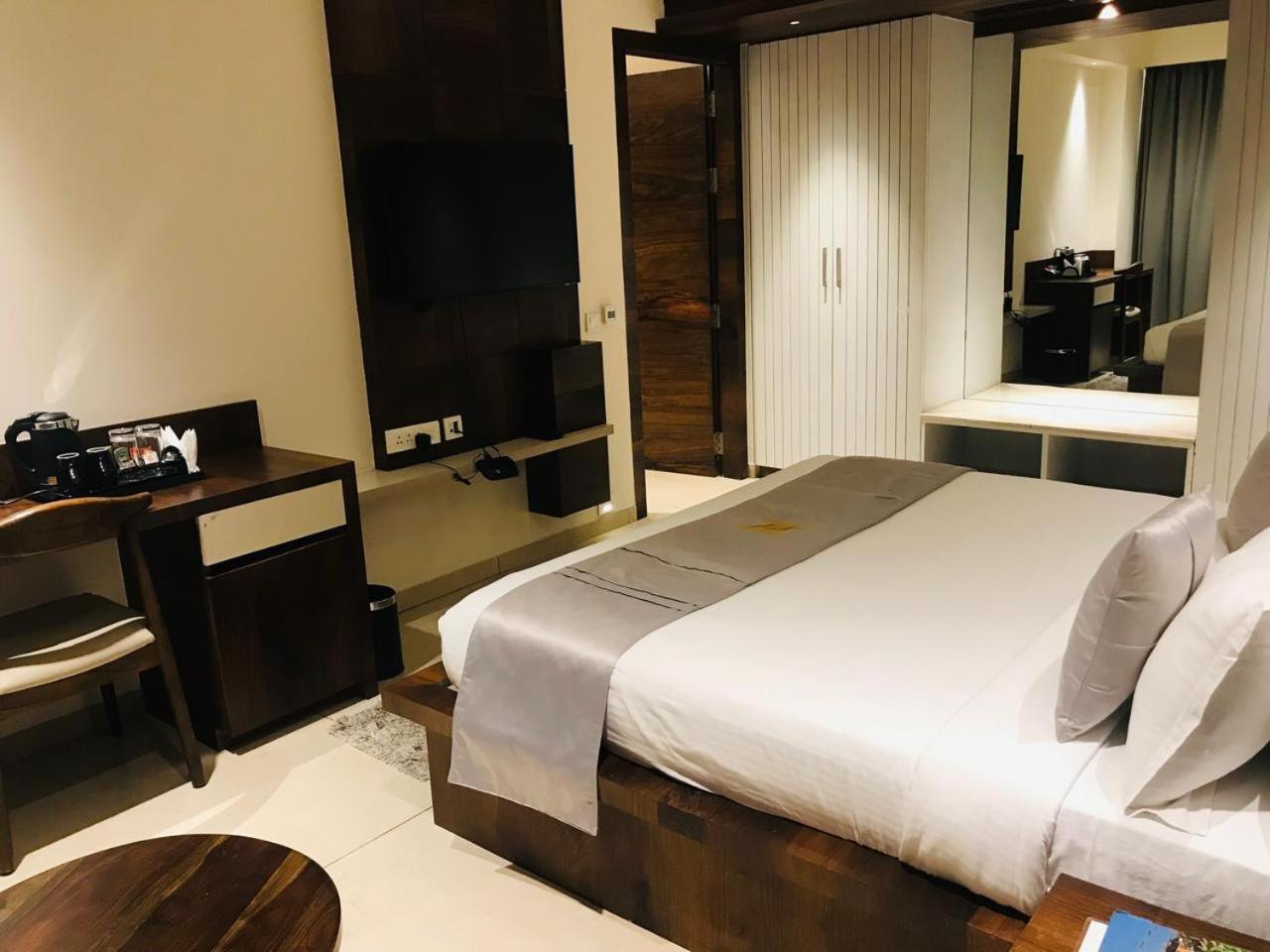 Narthaki Boutique Hotel Bangalore Dış mekan fotoğraf
